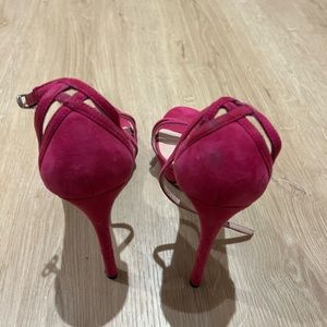 Stuart weitzman heels size 40